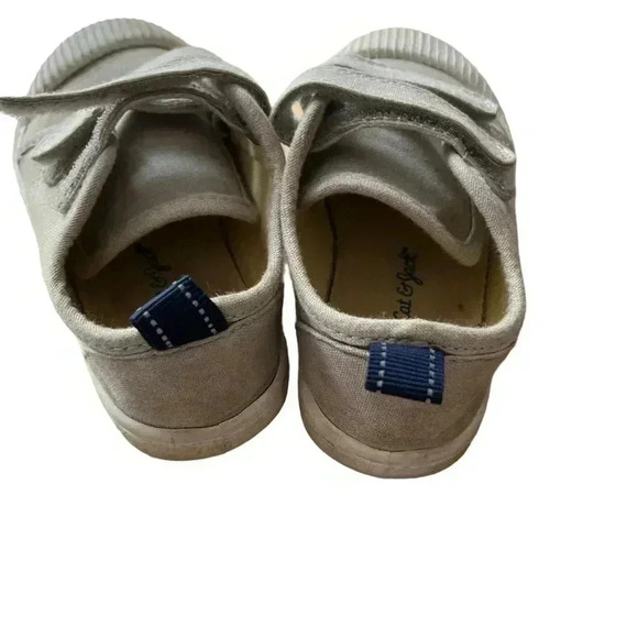 Cat & Jack size 6 sneakers - Picture 2 of 4